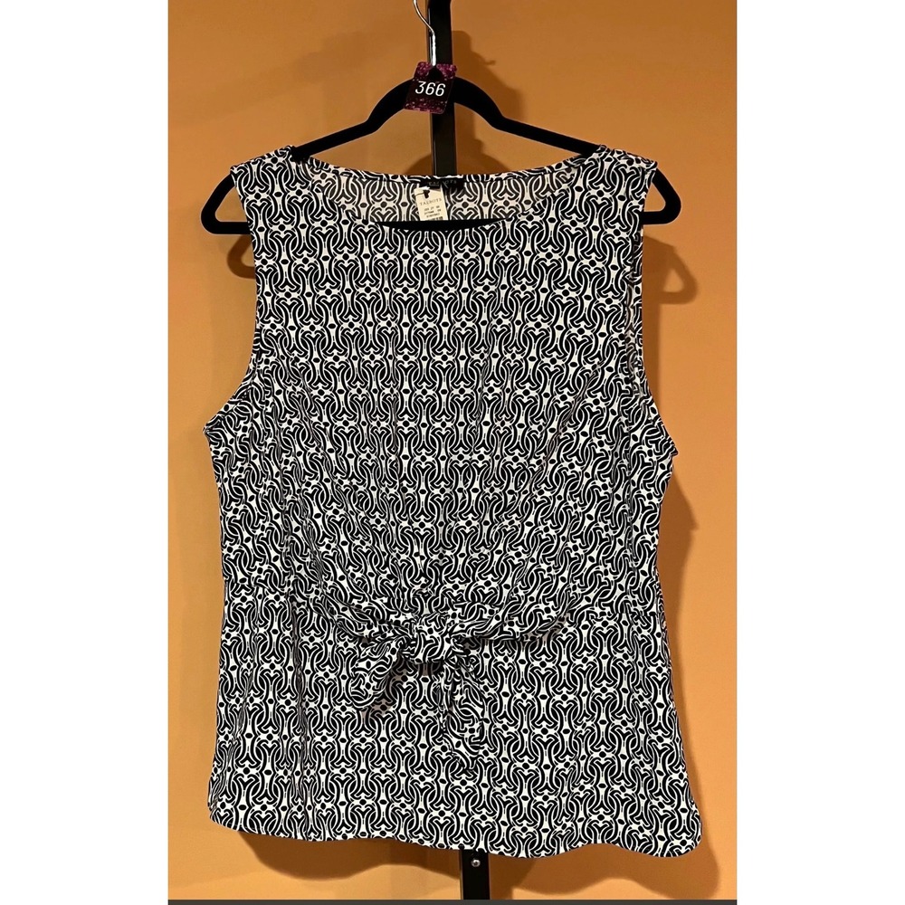Talbots Petite PXL Sleeveless Navy White Geometric Link Front Tie Shell Blouse
